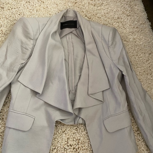 BCBG waterfall blazer - Picture 2 of 3
